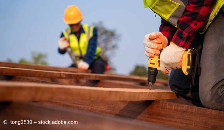 BU-Versicherung: Konkrete Verweisung eines Dachdeckergesellen unzulässig BU-Versicherung: Konkrete Verweisung eines Dachdeckergesellen unzulässig